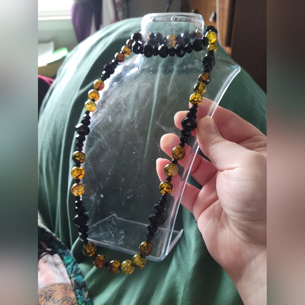 "The Golden Basilisk"; Handmade Dragon Vein Agate & Black Crystal Necklace - Picture 2 of 9